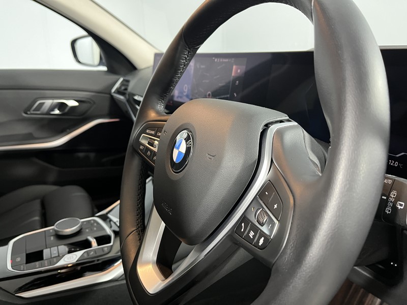 Used BMW 3 Series 2022 for sale - 76981768: Photo 22