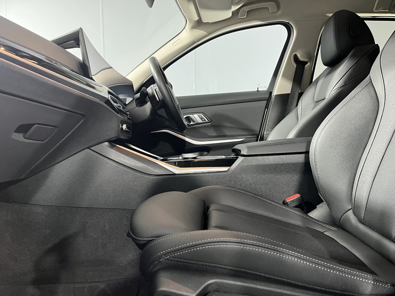 Used BMW 3 Series 2022 for sale - 76981768: Photo 36