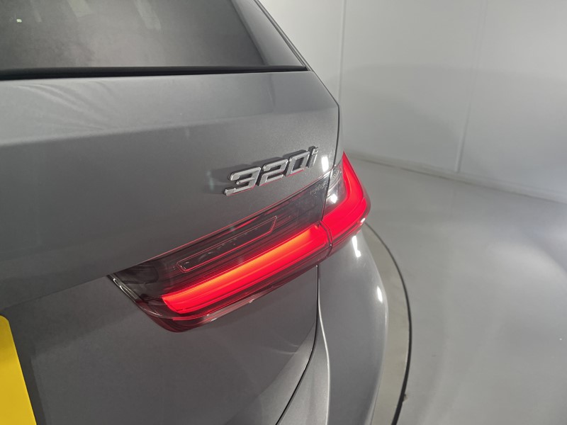 Used BMW 3 Series 2023 for sale - 77662109: Photo 48