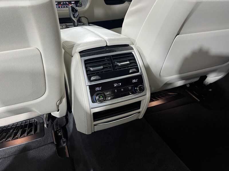 Used BMW 7 Series 2019 for sale - 77567402: Photo 42