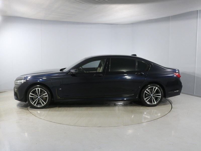 Used BMW 7 Series 2019 for sale - 77567402: Photo 53