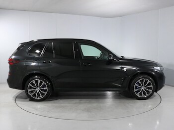 Used BMW X5 2024 for sale - 79004290: Photo