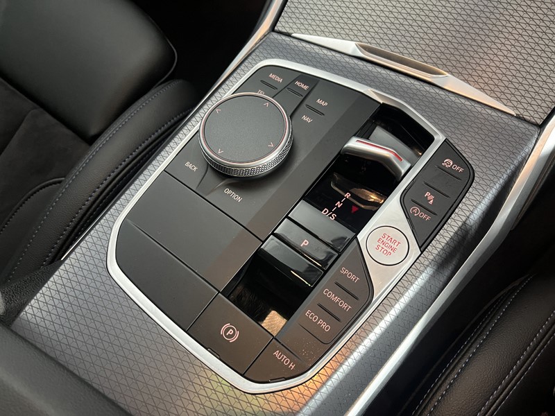 Used BMW 3 Series 2024 for sale - 77381090: Photo 10