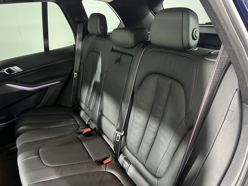 Used BMW i4 2022 for sale - 77653270: Photo 12