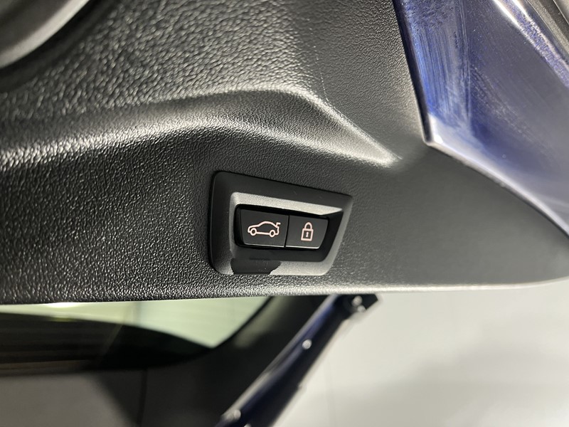 Used BMW i4 2022 for sale - 77653270: Photo 52