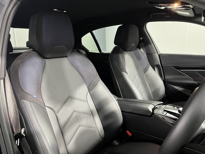 Used BMW 5 Series 2023 for sale - 76980855: Photo 11