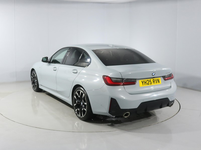 Used BMW 3 Series 2025 for sale - 77581523: Photo 2