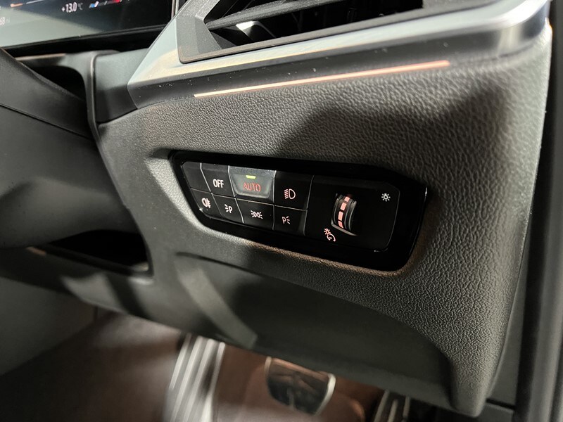 Used BMW 3 Series 2024 for sale - 77353928: Photo 23