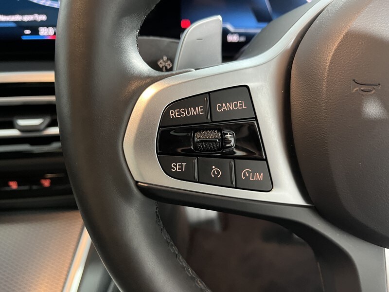 Used BMW 3 Series 2024 for sale - 77353928: Photo 25