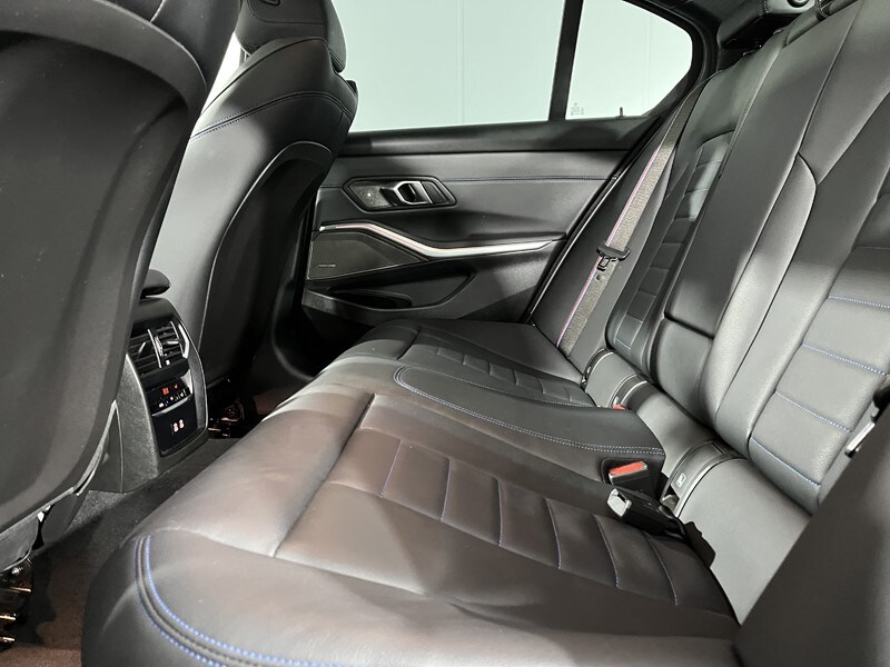 Used BMW 3 Series 2024 for sale - 77353928: Photo 41