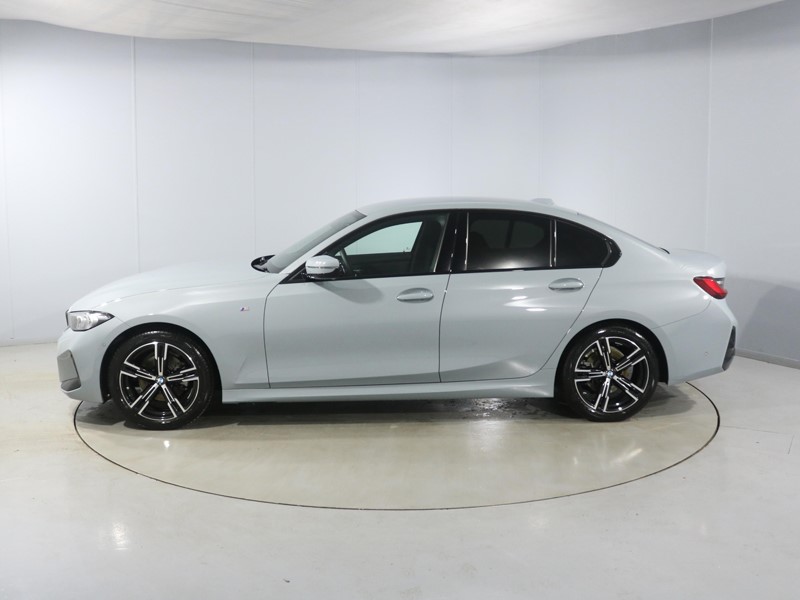 Used BMW 3 Series 2023 for sale - 77001425: Photo 48