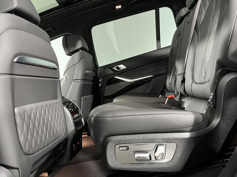 Used BMW X7 2025 for sale - 77001405: Photo 39