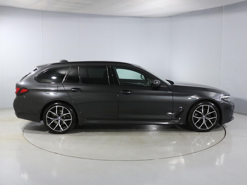 Used BMW 5 Series 2022 for sale - 77025589: Photo 3