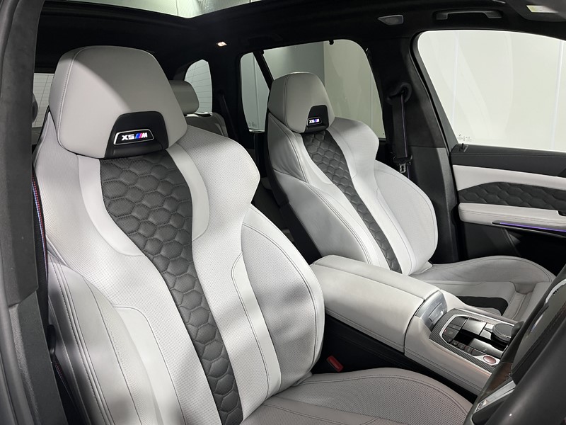 Used BMW X5 M 2022 for sale - 76981728: Photo 11