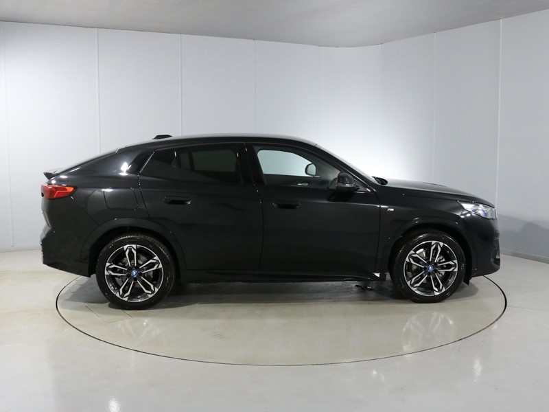 Used BMW iX2 2025 for sale - 77005507: Photo 3