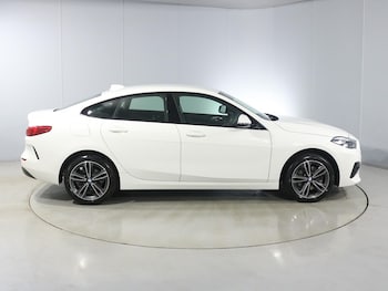 Used BMW 2 Series 2022 for sale - 76981266: Photo