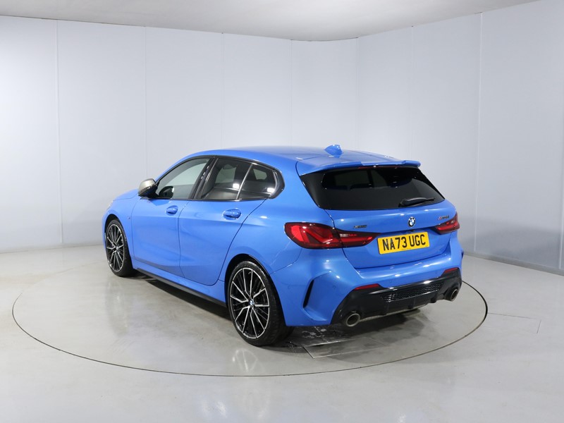 Used BMW 1 Series 2023 for sale - 77915618: Photo 2