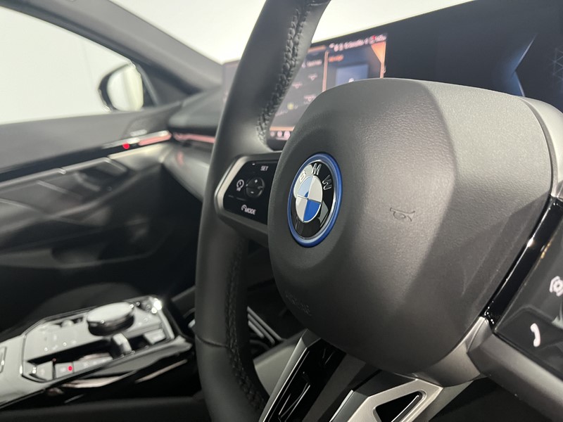 Used BMW 5 Series 2025 for sale - 76981605: Photo 23