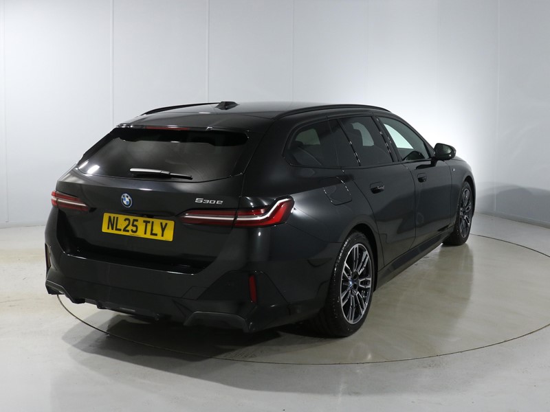 Used BMW 5 Series 2025 for sale - 76981605: Photo 47