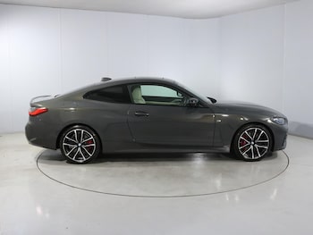 Used BMW 4 Series 2022 for sale - 79357182: Photo