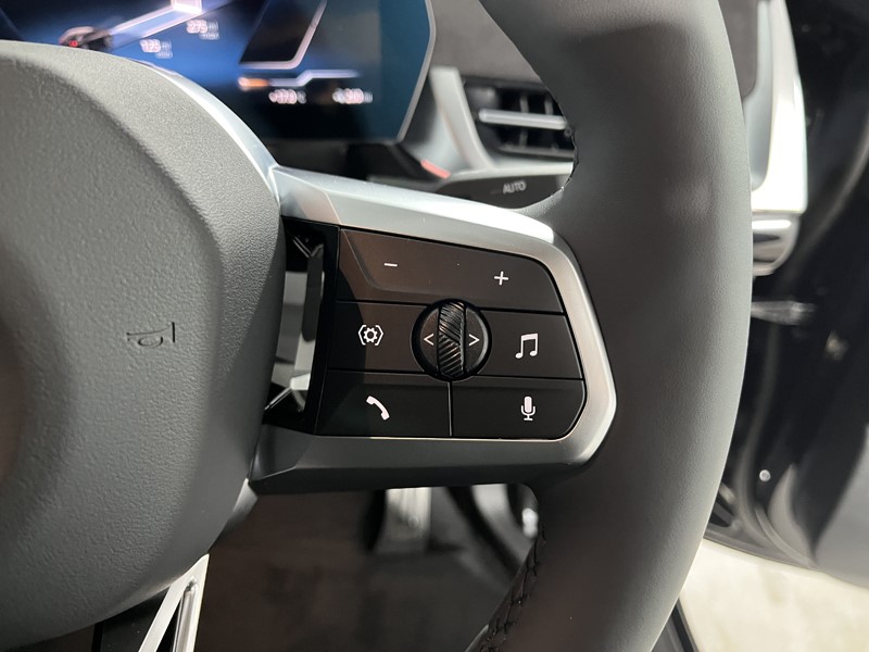 Used BMW iX2 2025 for sale - 77116213: Photo 23