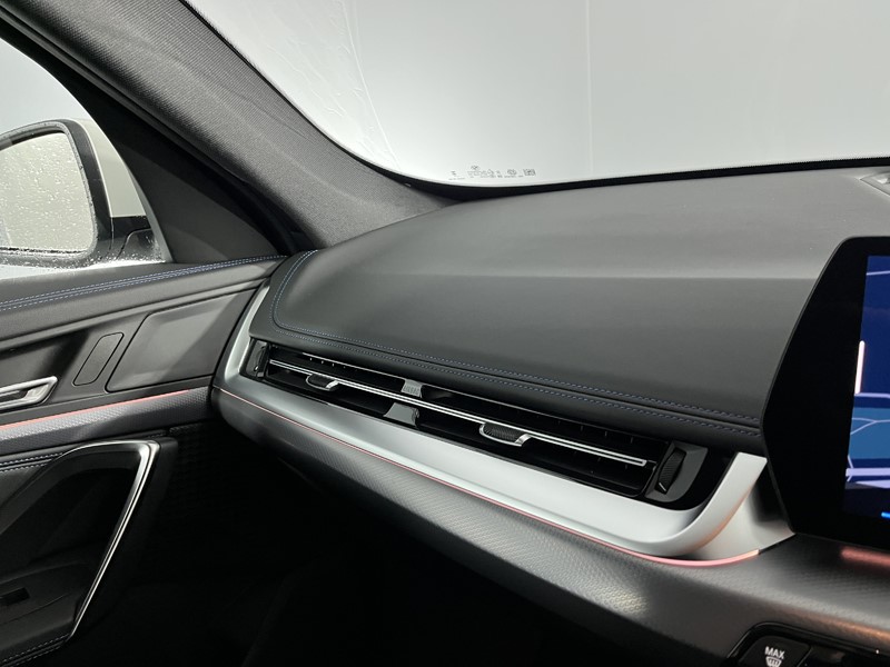 Used BMW iX1 2025 for sale - 76981073: Photo 25