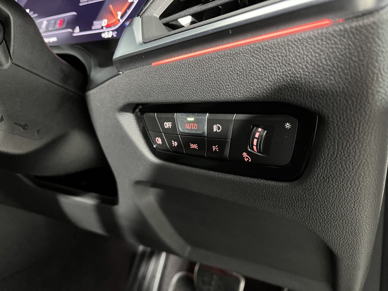 Used BMW 3 Series 2021 for sale - 77248121: Photo 21