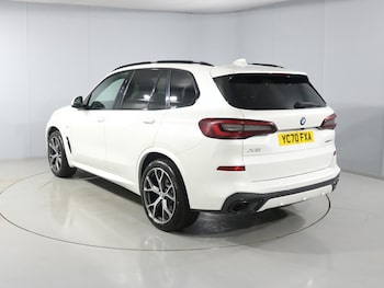 Used BMW X5 2020 for sale - 77113009: Photo
