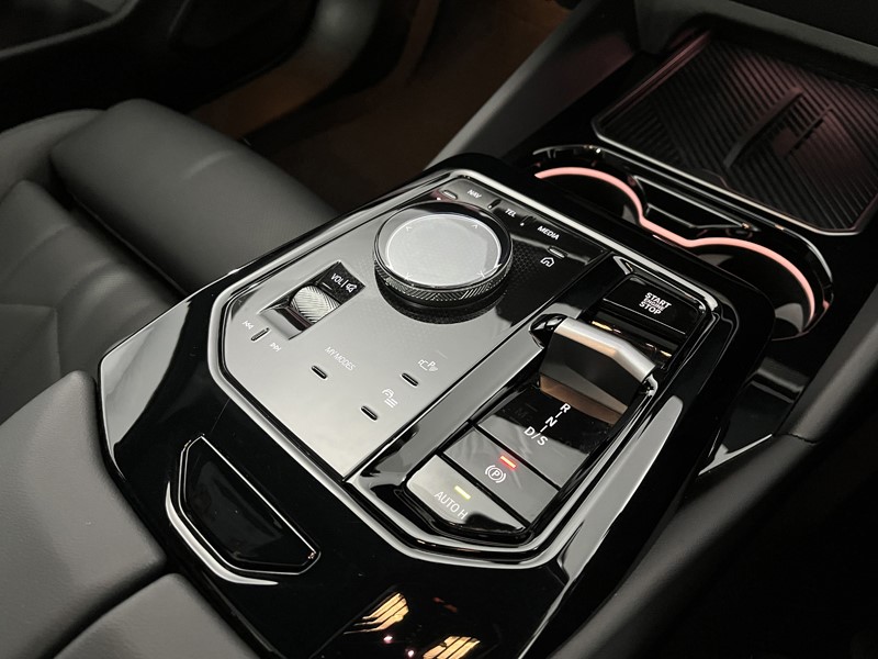 Used BMW 5 Series 2025 for sale - 77274383: Photo 10