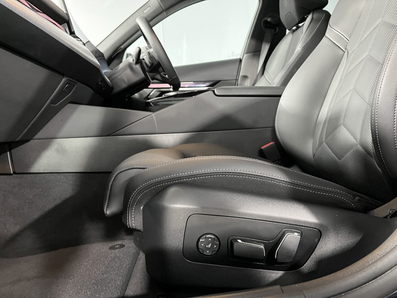 Used BMW 5 Series 2025 for sale - 77274383: Photo 35