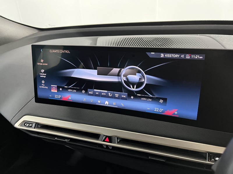 Used BMW iX 2023 for sale - 76982251: Photo 30