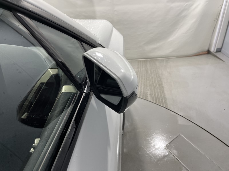 Used BMW iX 2023 for sale - 76982251: Photo 38