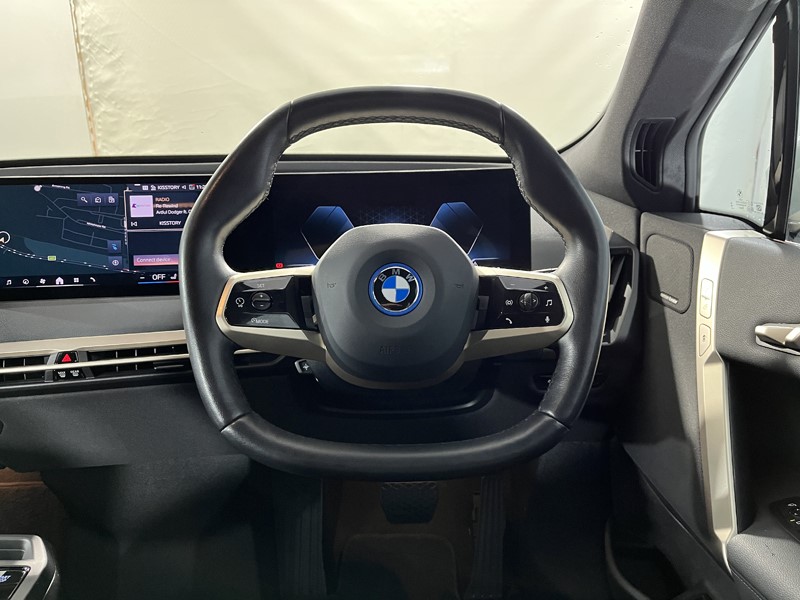 Used BMW iX 2023 for sale - 76982251: Photo 5