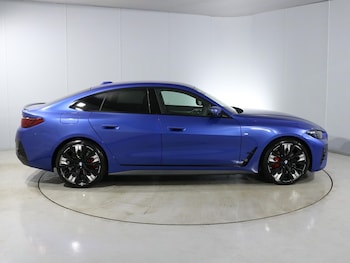 Used BMW 4 Series 2025 for sale - 76981000: Photo