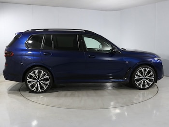 Used BMW X7 2023 for sale - 78596540: Photo
