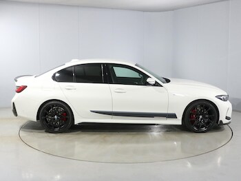 Used BMW 3 Series 2025 for sale - 76981358: Photo