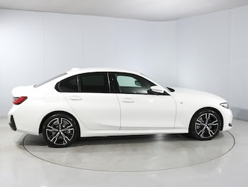 Used BMW 3 Series 2025 for sale - 78736458: Photo