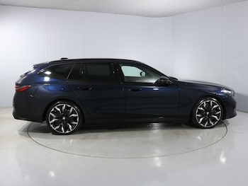 Used BMW 5 Series 2025 for sale - 78670580: Photo