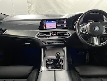 Used BMW X7 2023 for sale - 78028142: Photo