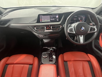 Used BMW 1 Series 2024 for sale - 77901202: Photo