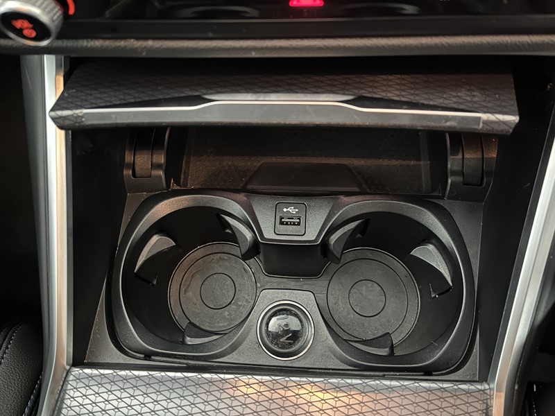 Used BMW 3 Series 2024 for sale - 77406455: Photo 32