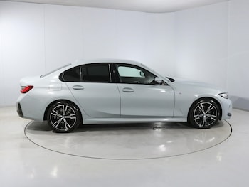 Used BMW 3 Series 2023 for sale - 78724622: Photo