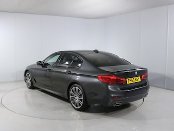 Used BMW 5 Series 2020 for sale - 79071171: Photo
