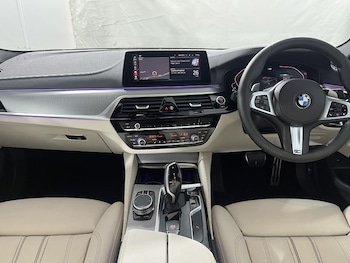 Used BMW 5 Series 2020 for sale - 79071171: Photo