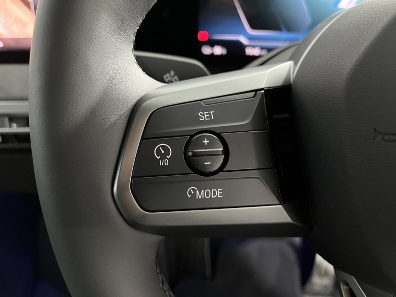 Used BMW iX 2025 for sale - 77718120: Photo 23