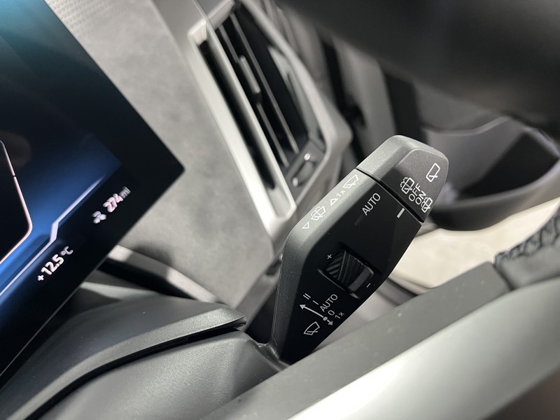 Used BMW iX 2025 for sale - 77718120: Photo 26