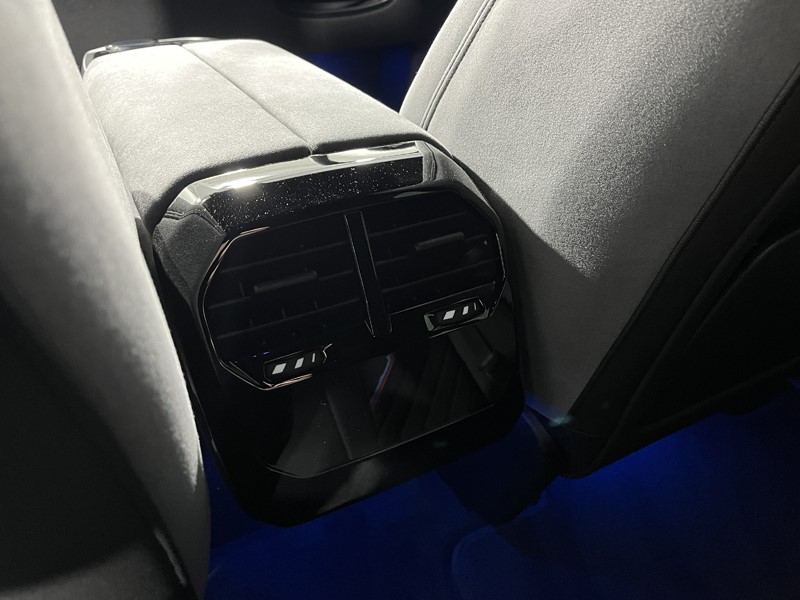 Used BMW iX 2025 for sale - 77718120: Photo 42