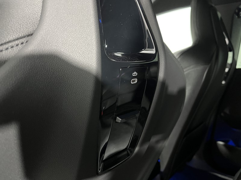 Used BMW iX 2025 for sale - 77718120: Photo 43