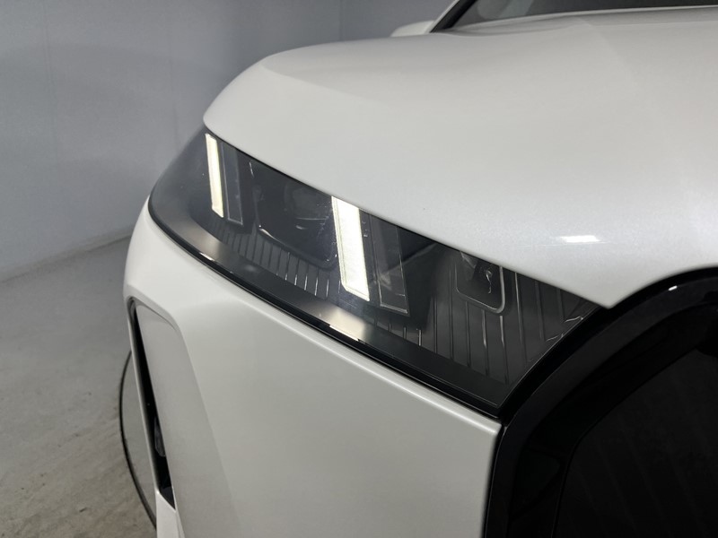 Used BMW iX 2025 for sale - 77718120: Photo 44