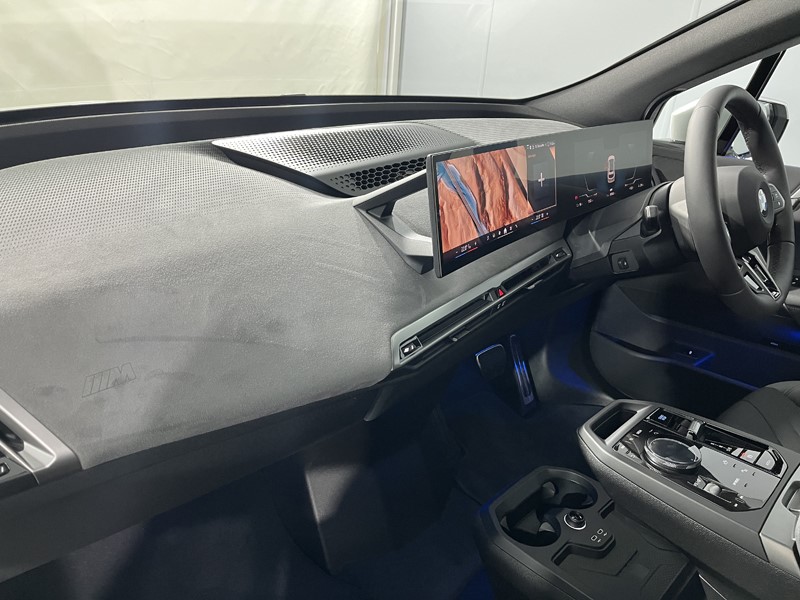 Used BMW iX 2025 for sale - 77718120: Photo 7